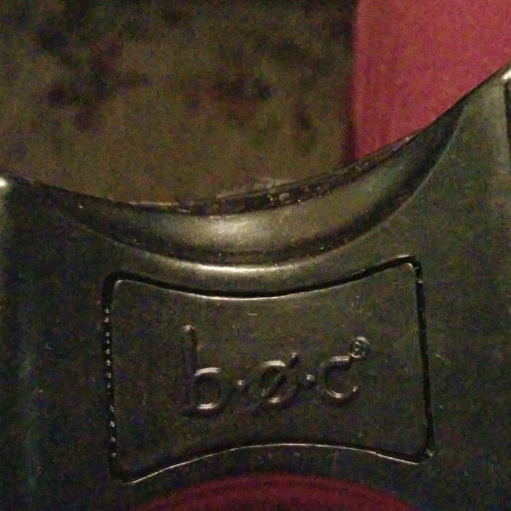 Shoes - Picture 3 of 5